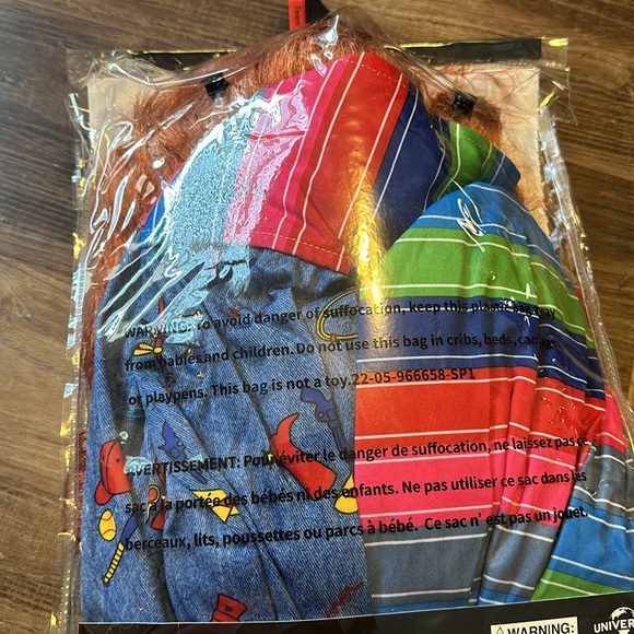 Chucky Hallwoeen Costume with wig - Picture 6 of 8